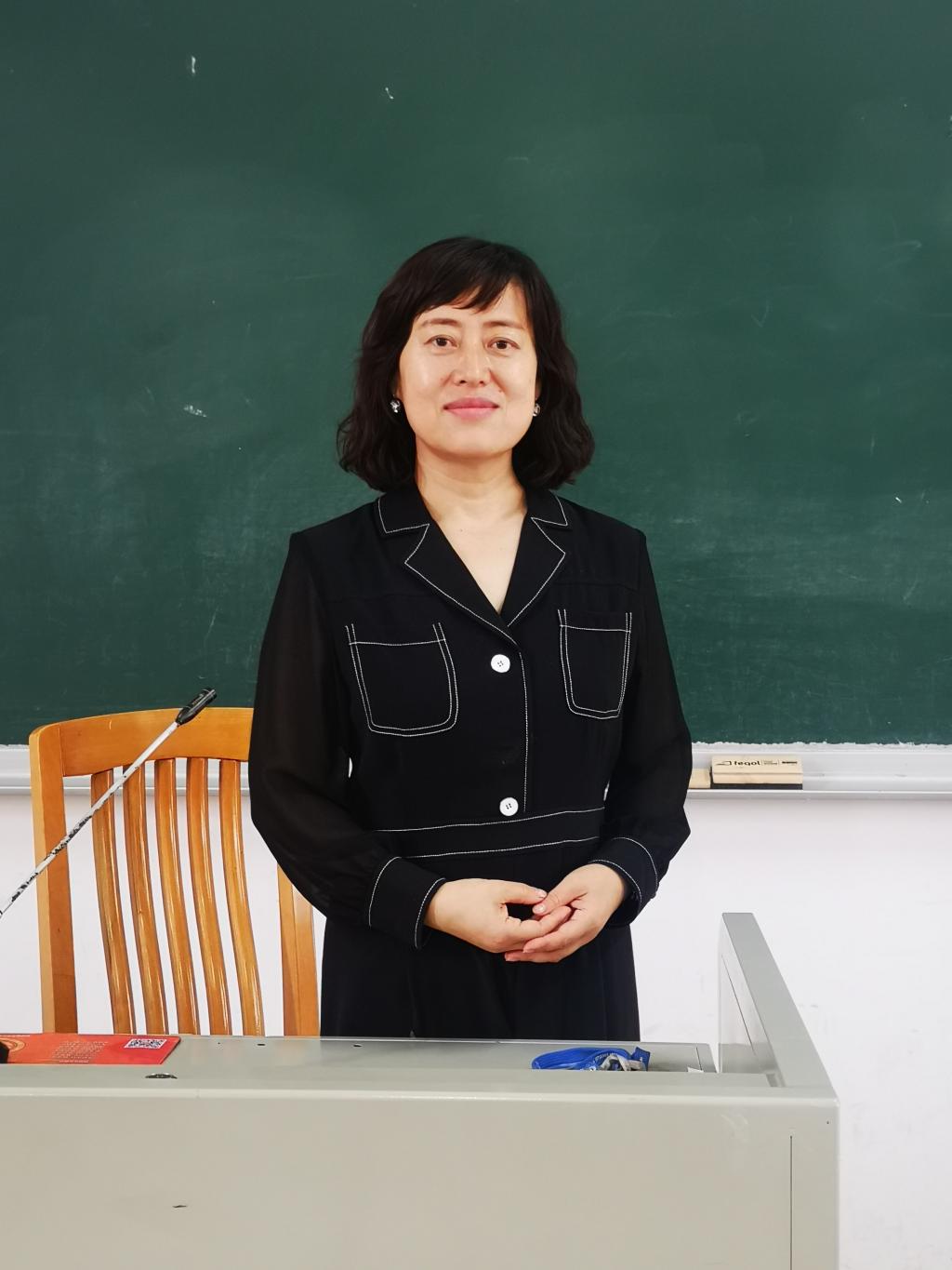 付桂芳2.jpg 伟德国际victor1946