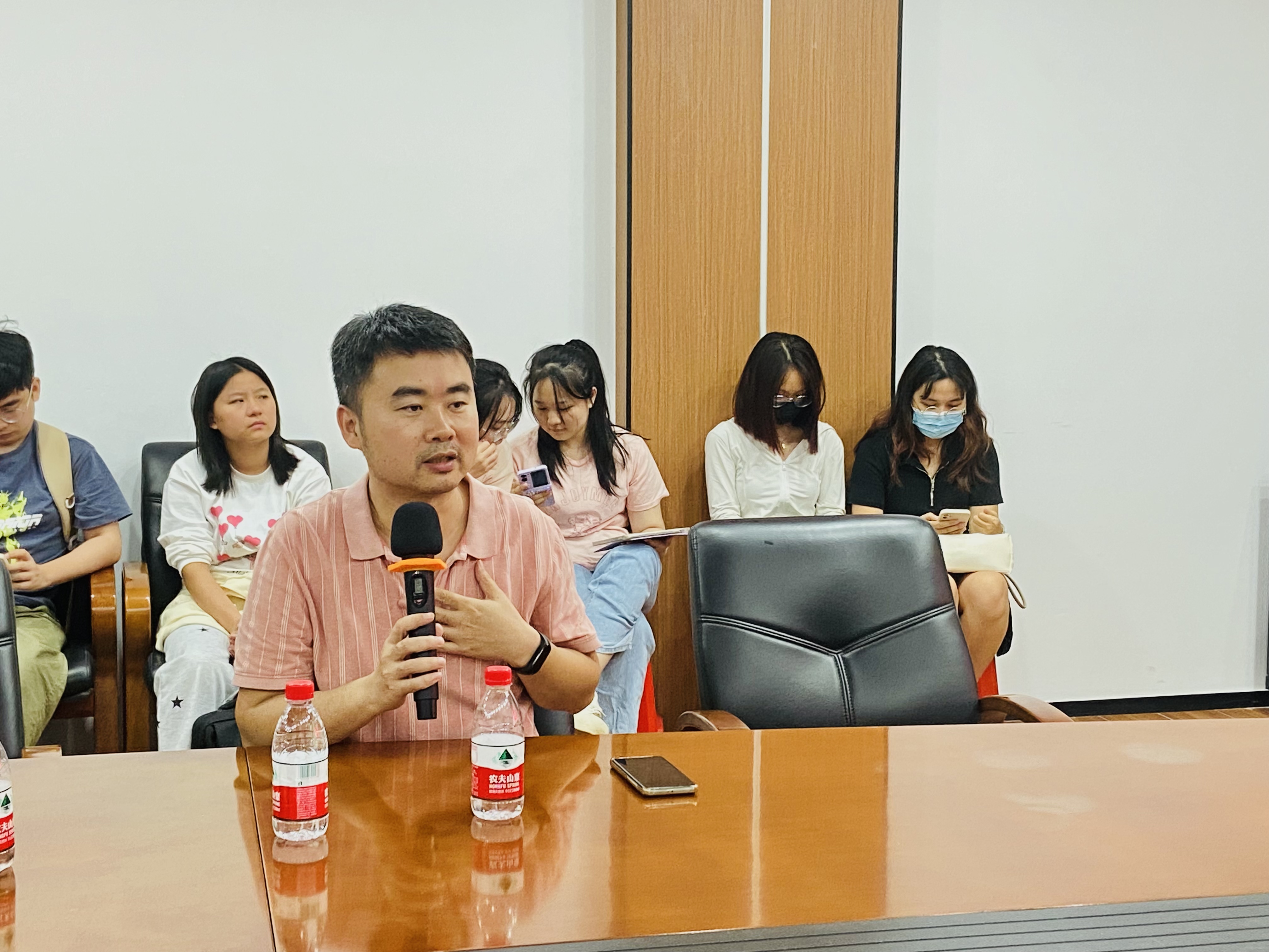 伟德国际victor1946