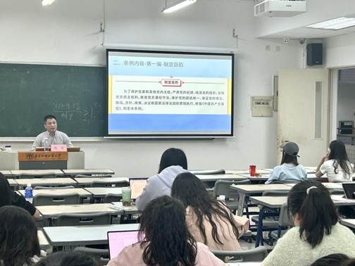 bf769acd8a941235592d694fcd470c1