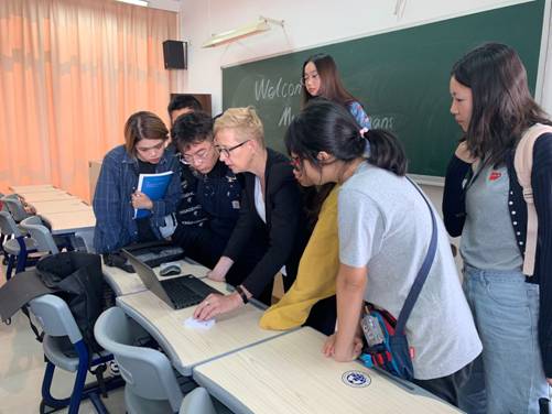 伟德国际victor1946